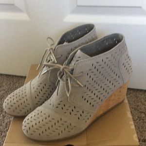 Wedge booties